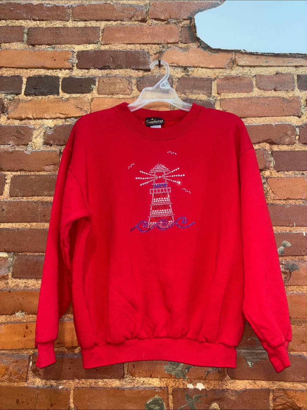 Vintage Sunburst Morning Sun Red Bedazzled Lighthouse Crewneck Sweater Size M